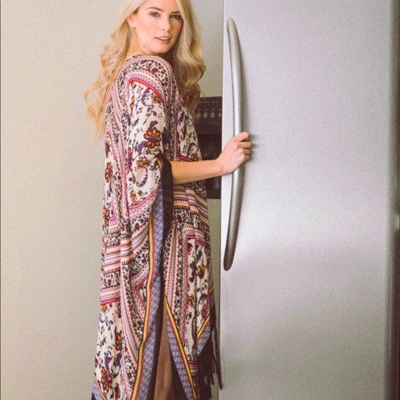 🆕🆕🆕🆕Boho kimono one size 🆕🆕🆕 - Picture 3 of 8